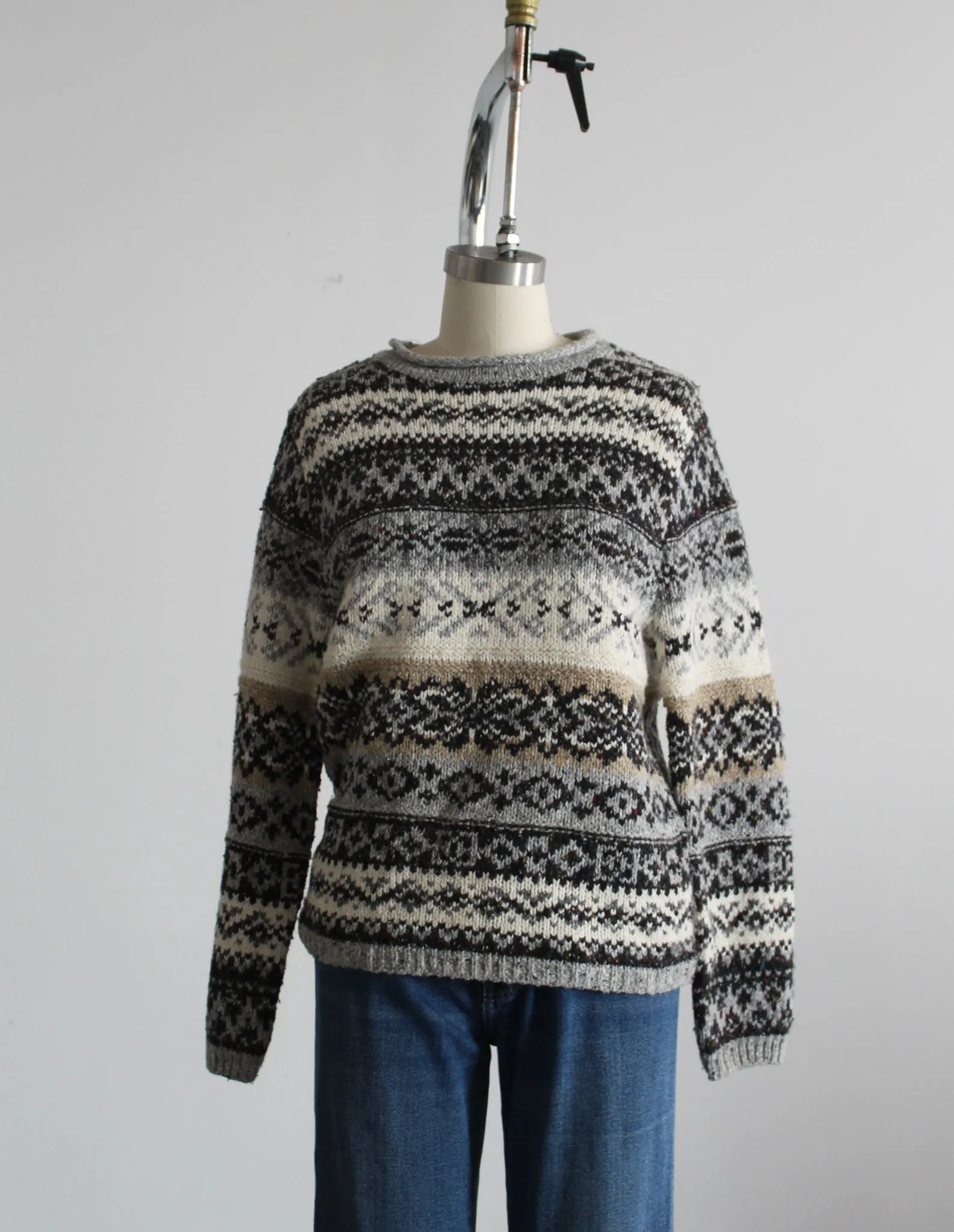 barre des ecrins sweater