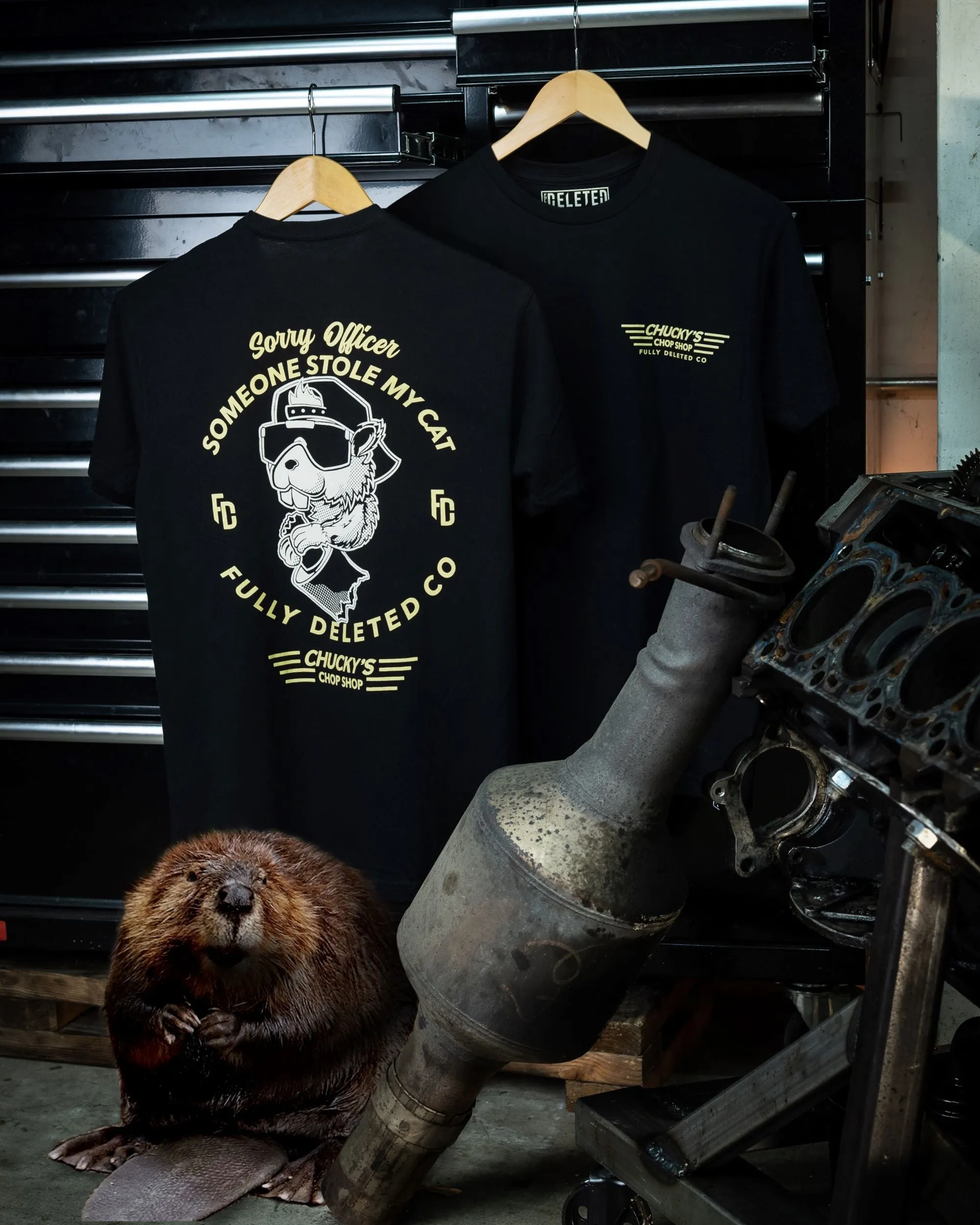 CHUCKY'S CHOP SHOP : PREMIUM T-SHIRT