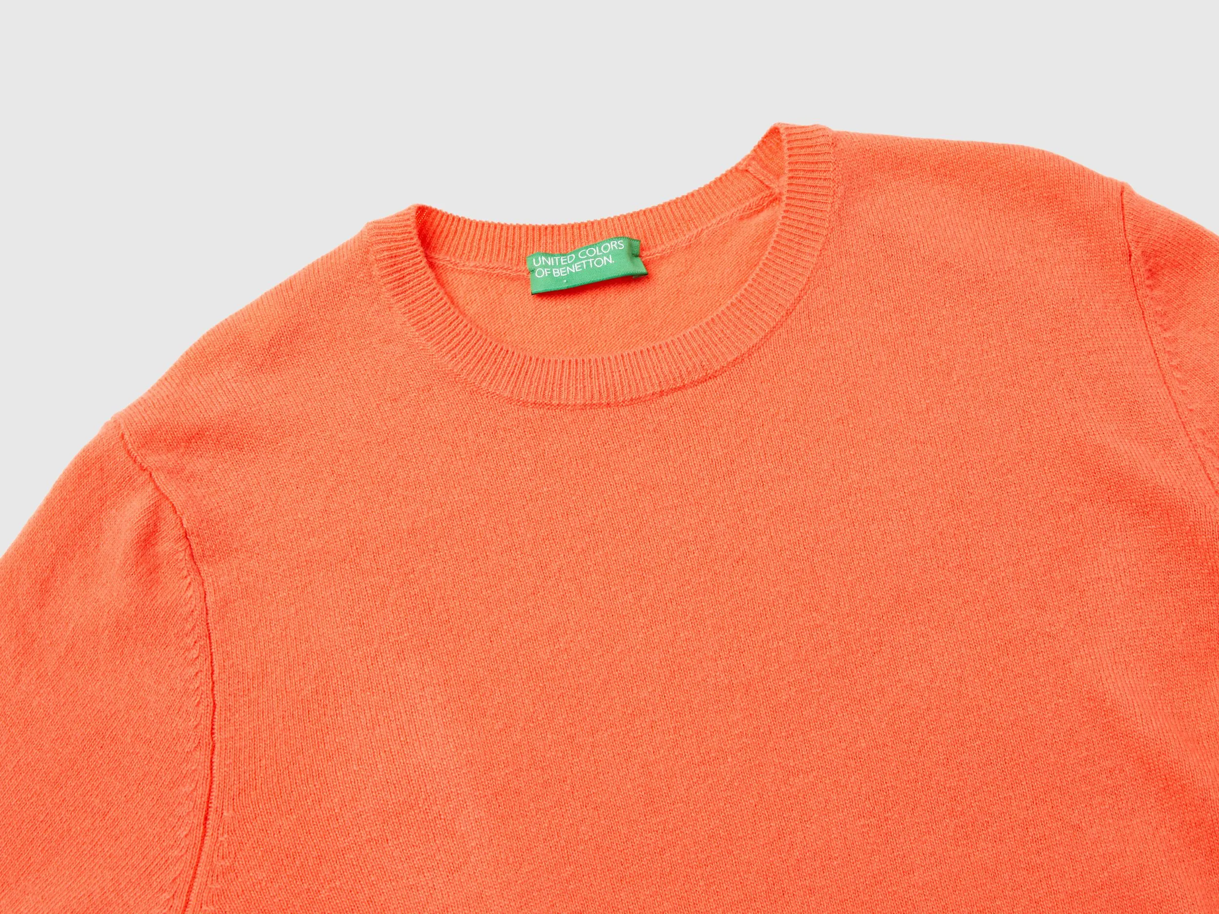 Coral red crew neck sweater in pure Merino wool - Red Coral | Benetton