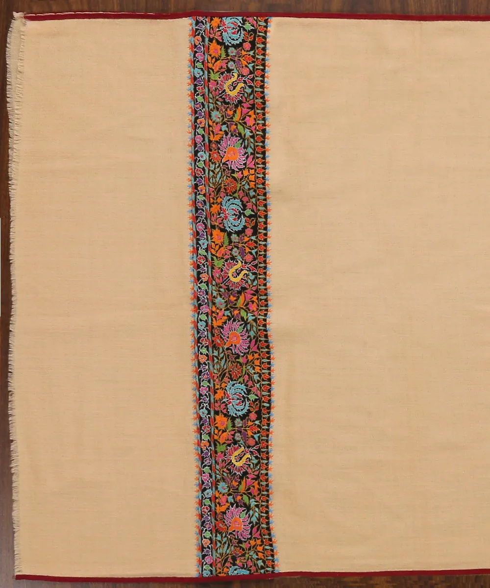 Cream Handwoven Pure Pashmina Kalamkari Stole With Hand Appliqued Border And Soznikari