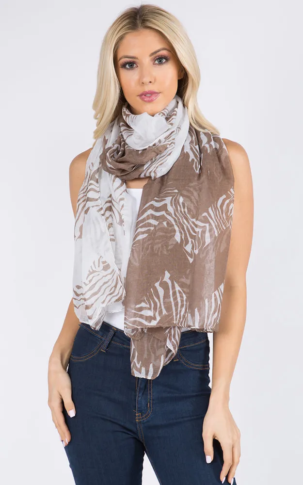 GPO228 Zigzag Zebra Print Scarf