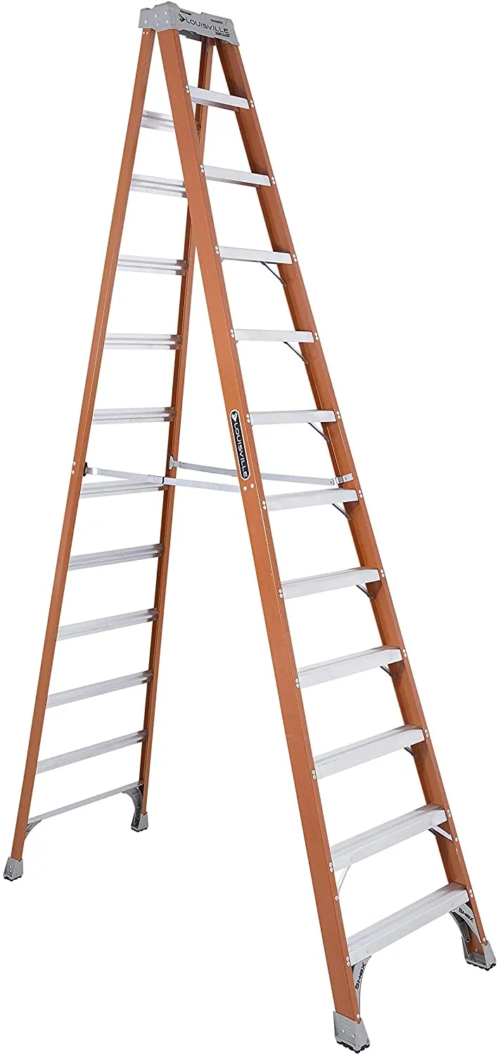 Louisville FS1512 12′ Fiberglass Step Ladder, Type 1A 300lb Capacity
