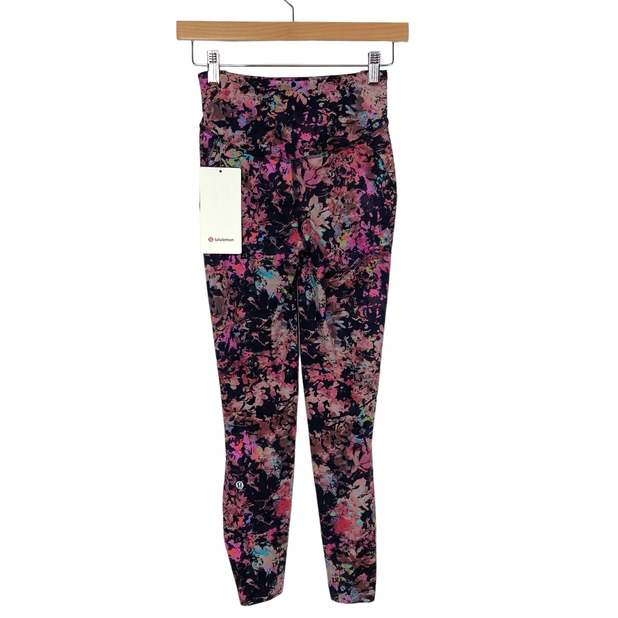 Lululemon Floral High Rise Leggings NWT- Size 4 (Inseam 25)